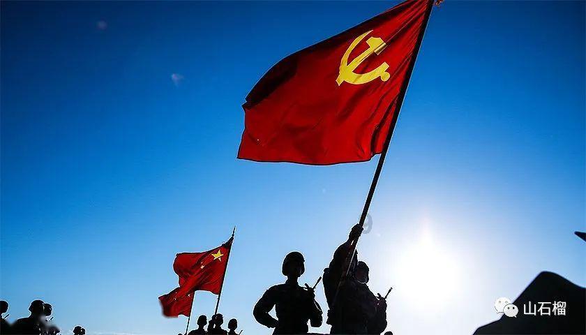 凤凰洲街道征订百份《南昌日报》送重点企业